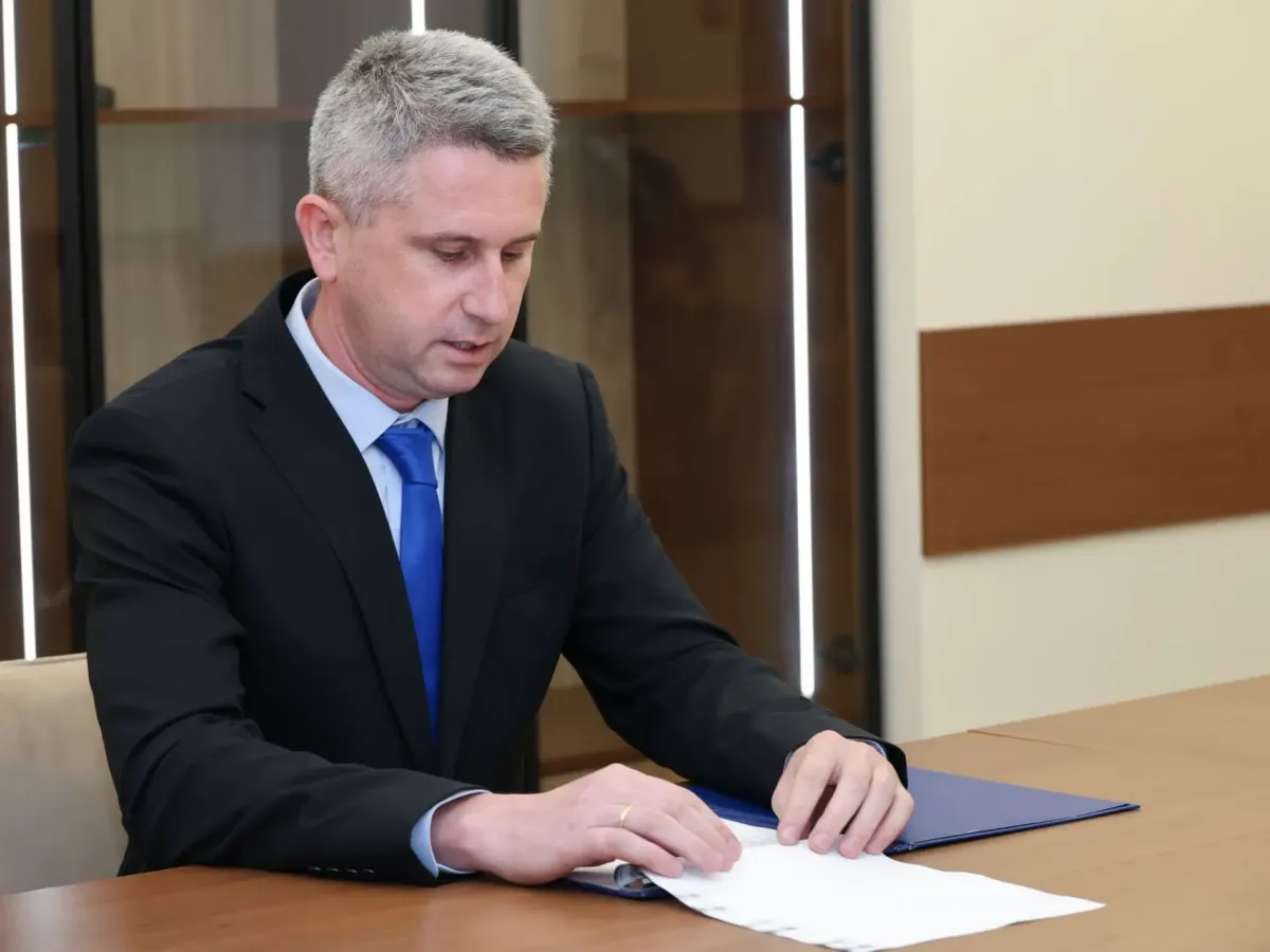 Во Владимирской области обсудили модернизацию сетей, газификацию и капремонт школы