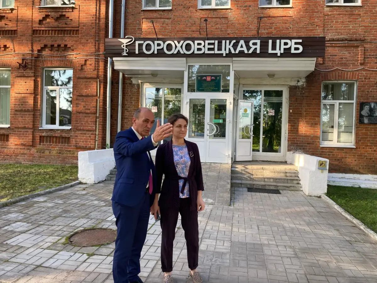 И. о. министра здравоохранения проверила ремонт стационара Гороховецкой ЦРБ