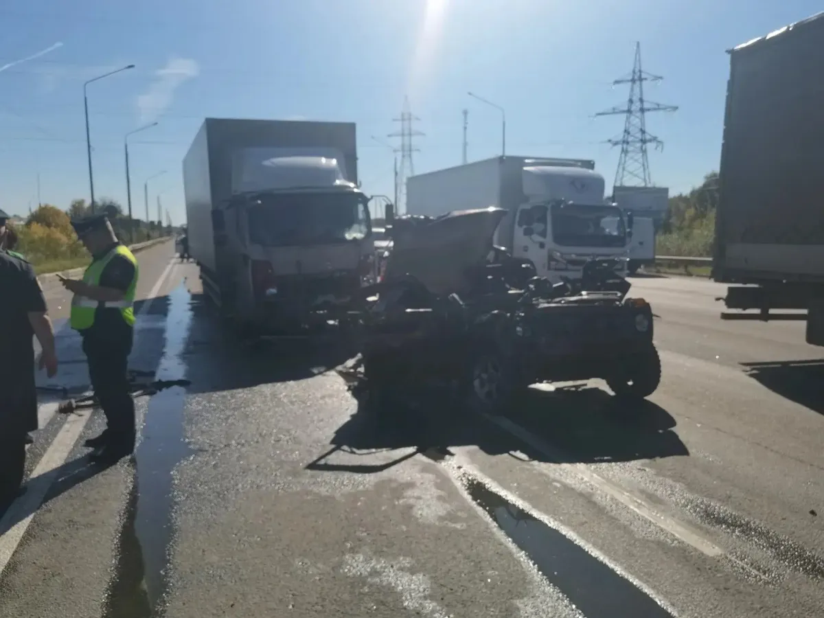 В Вязниках в ДТП с грузовиком и «Нивой» погибли двое взрослых и ребенок