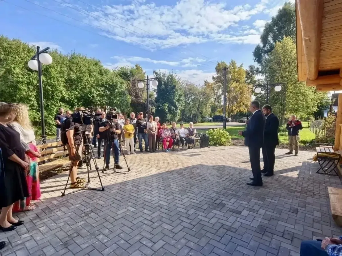 В Вежболово открыли новую «Избу-читальню» на средства гранта конкурса