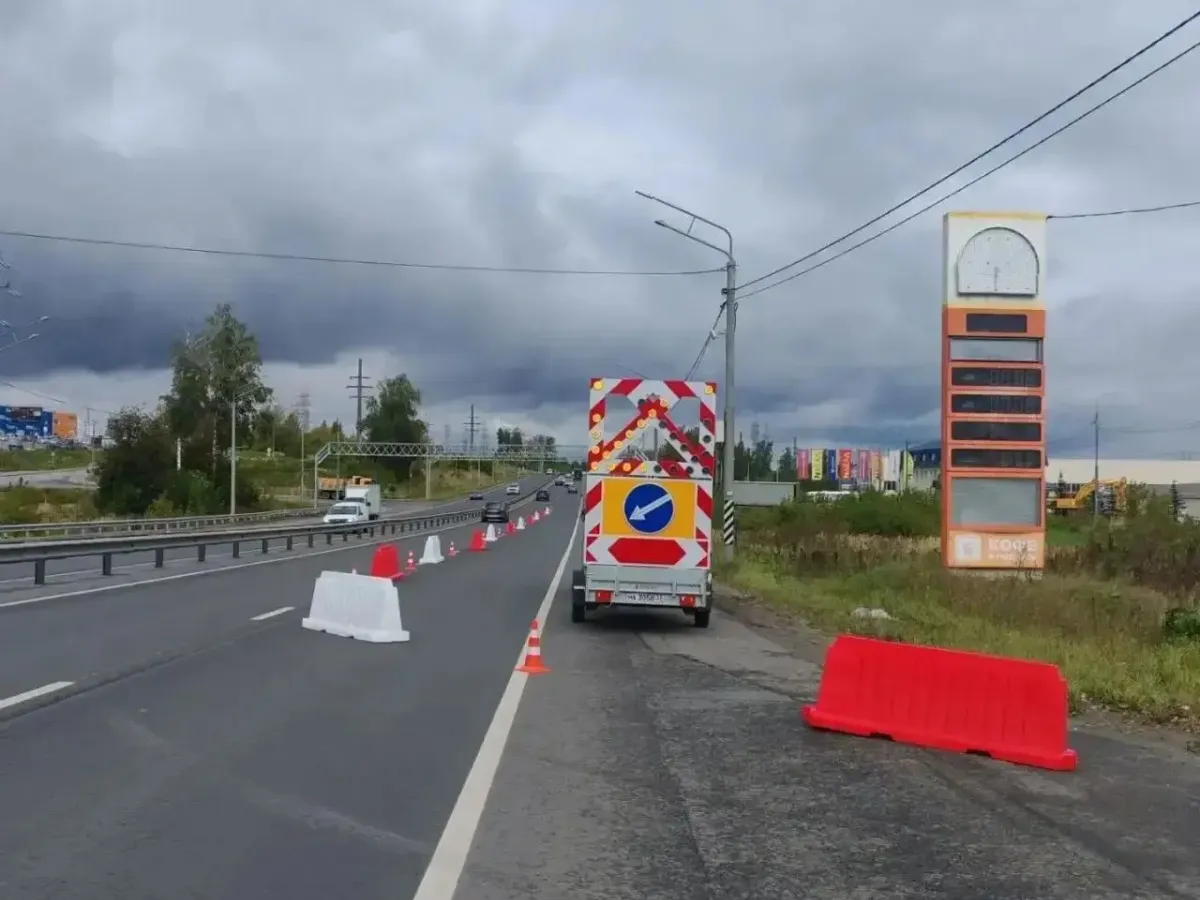 На улице Куйбышева во Владимире устанавливают новый светофо?
