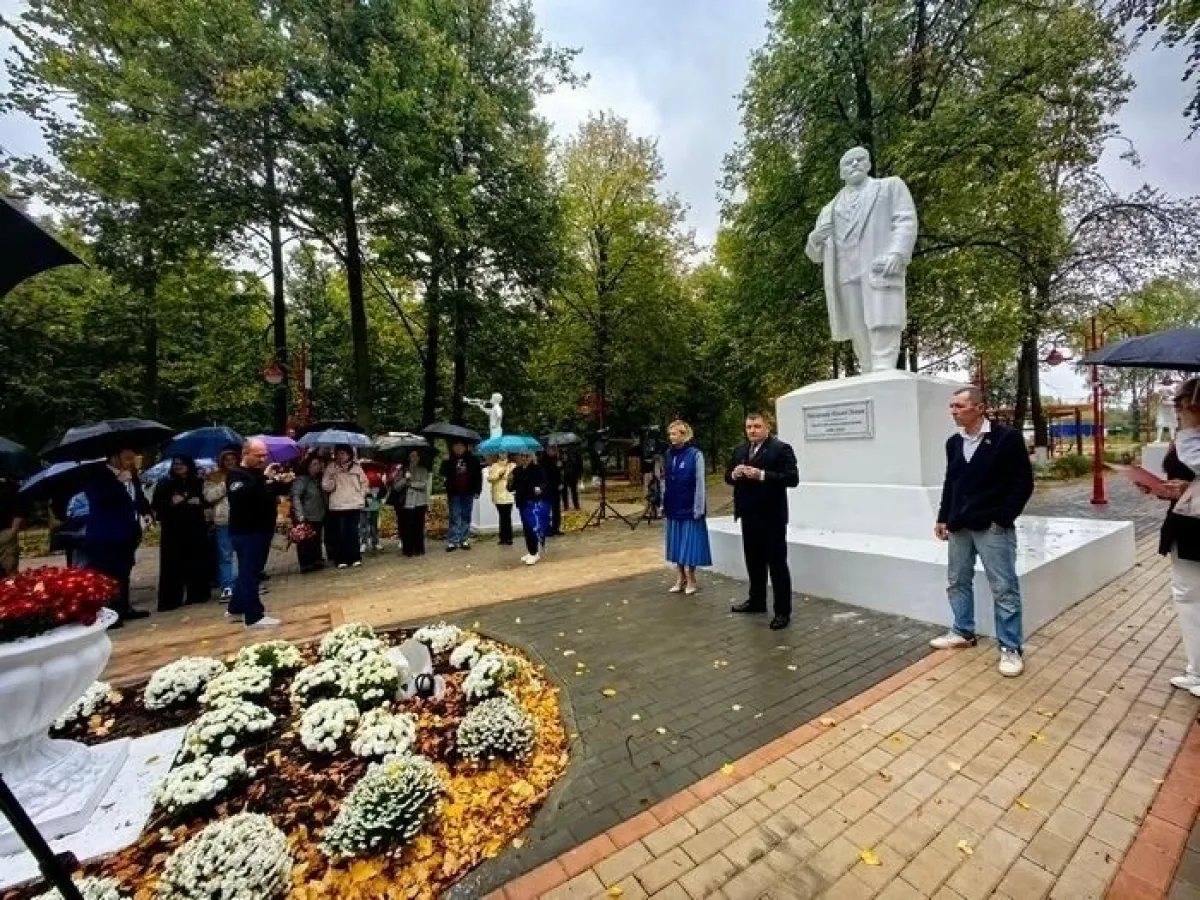 В Коврове отметили День города и открыли новый сквер на улице Комиссарова