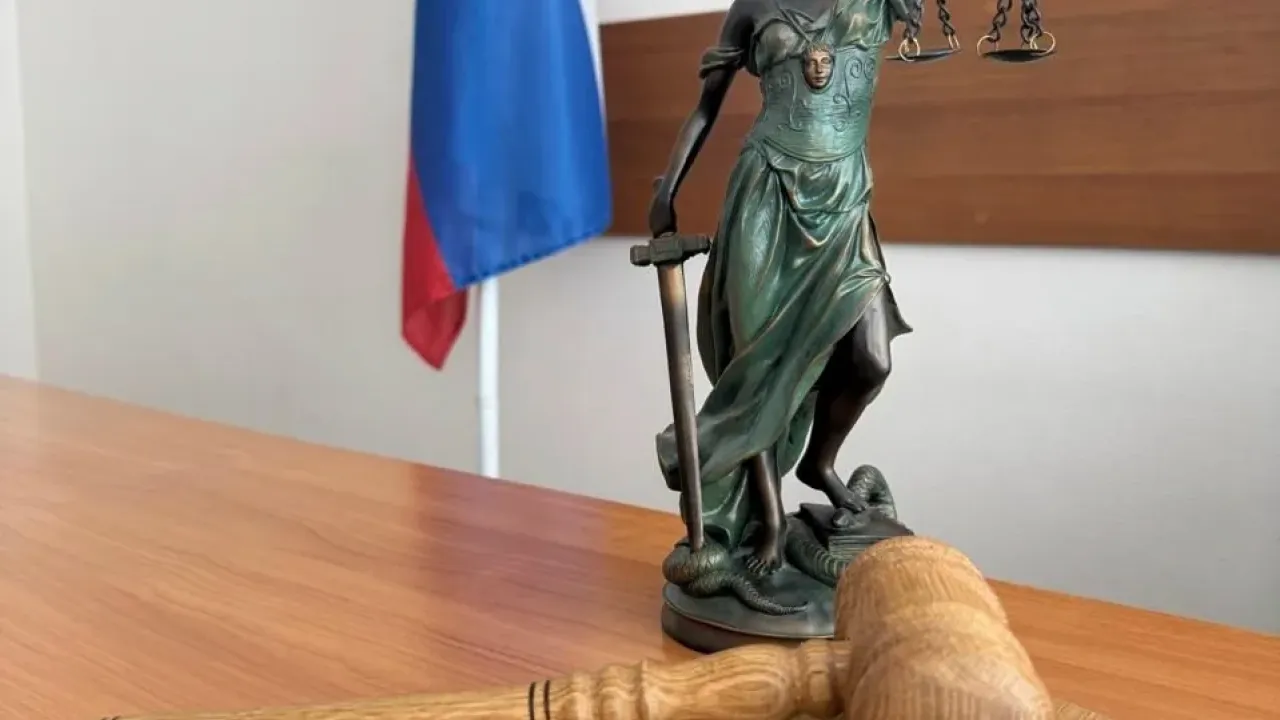 Кольчугинский суд взыскал компенсацию за задержку записи в электронной трудовой книжке — Владимир Сейчас