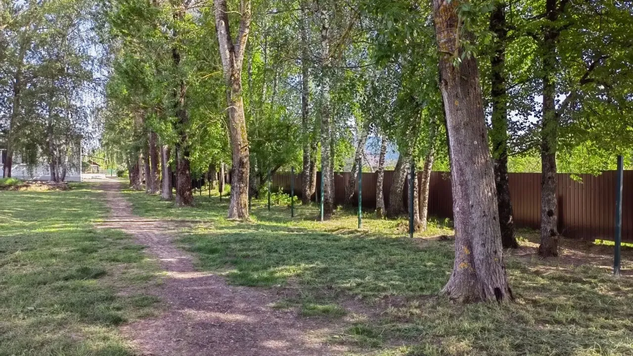 В селе Фоминки по требованию прокуратуры установили новое ограждение школы — Владимир Сейчас