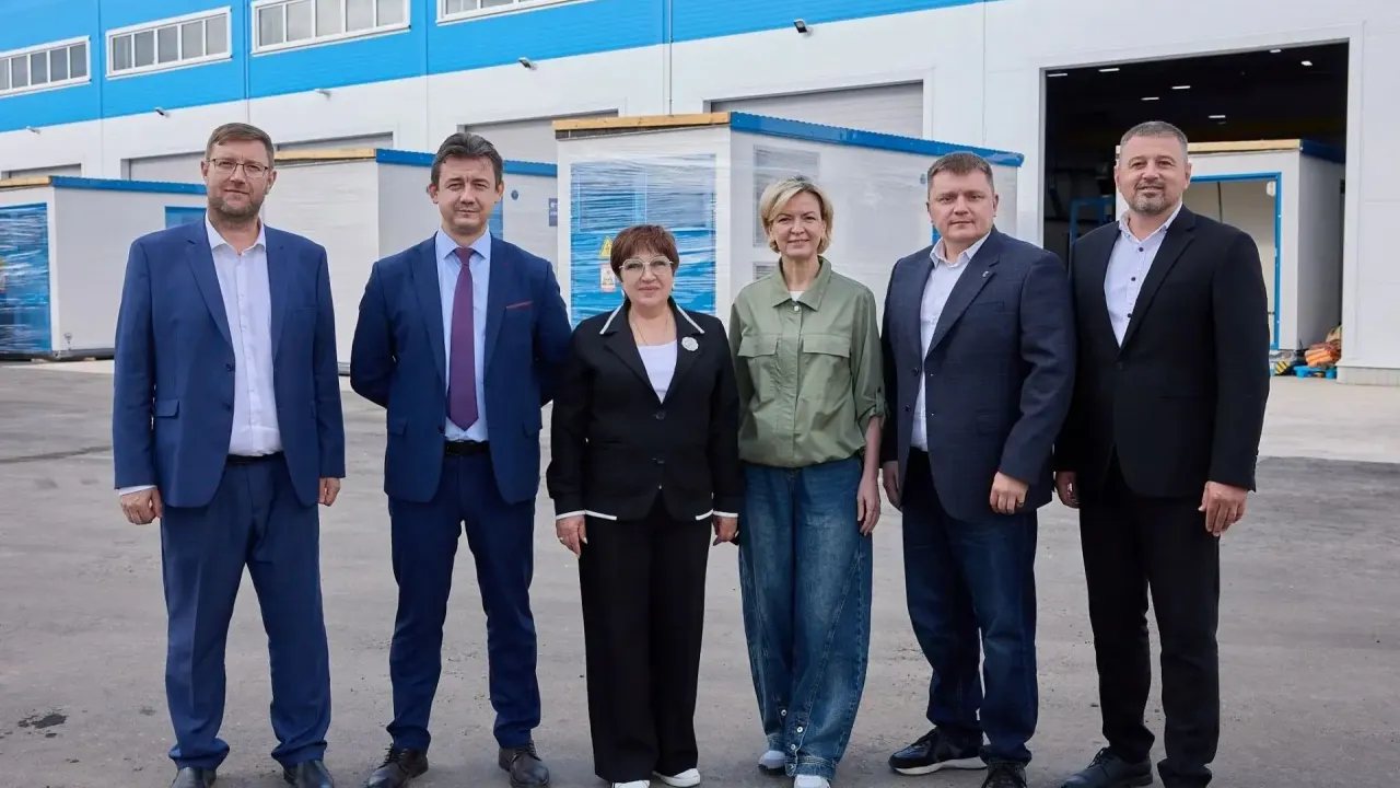 Председатель Заксобрания Ольга Хохлова посетила завод «Мосэлектрощит» — Владимир Сейчас