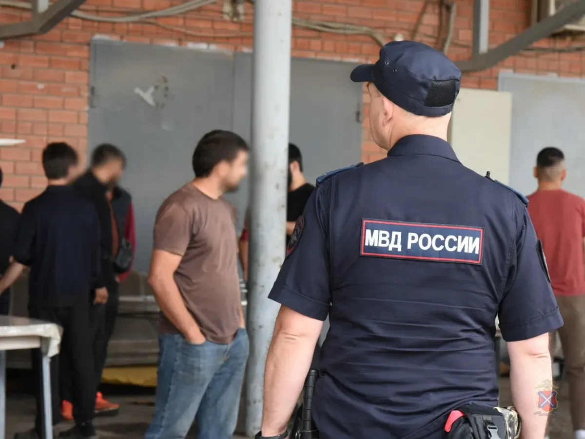 В Дзержинском районе Волгограда прошел рейд по соблюдению миграционного законодательства