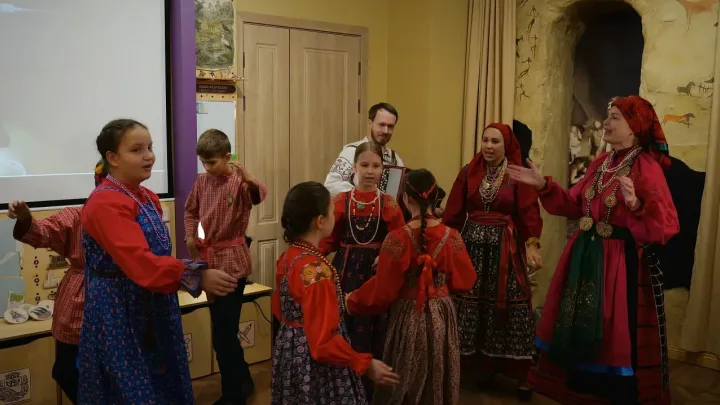В Воронежском краеведческом музее открылся детский центр «Мост времени» — Воронеж Сейчас