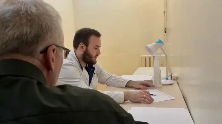 Врачи ВОНКОЦ обследовали более 100 работников завода «Электросигнал» — Воронеж Сейчас