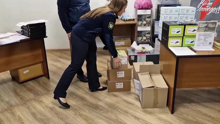 Воронежские судебные приставы передали гуманитарный груз для военнослужащих — Воронеж Сейчас