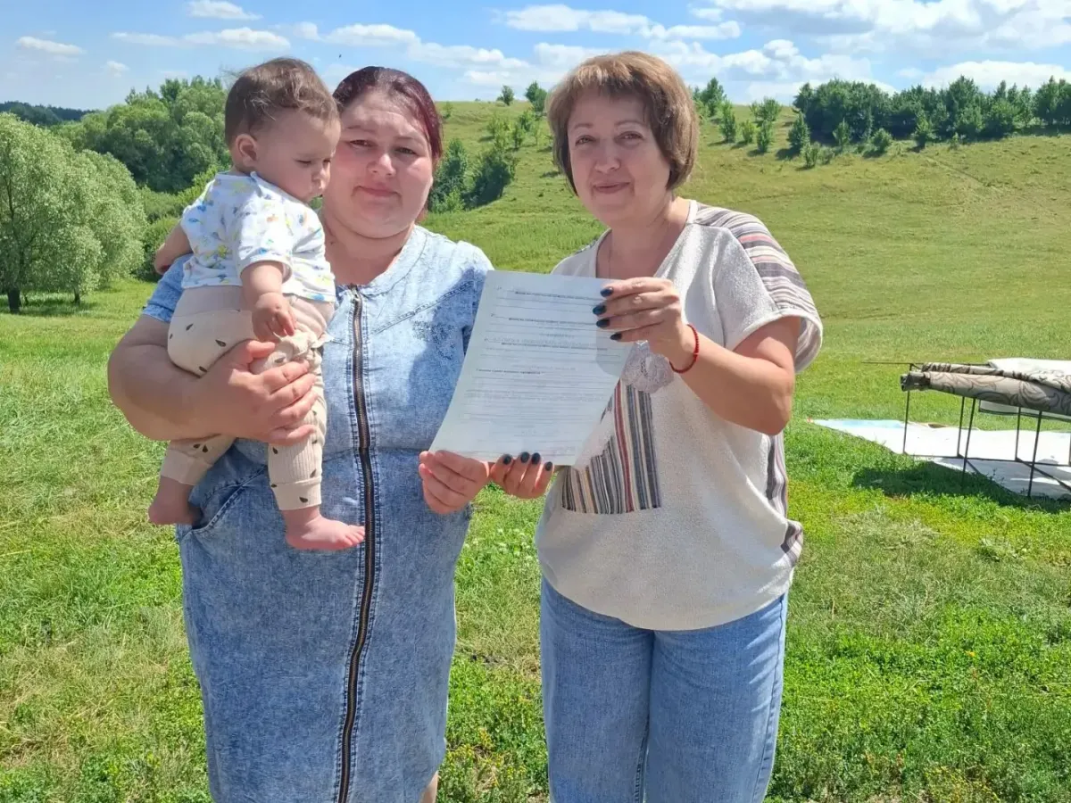 В Воронежской области многодетным семьям выплачивают региональный маткапитал