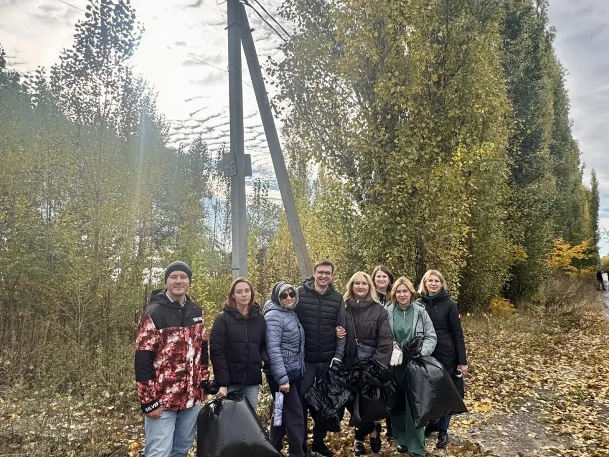 В Воронеже прошёл общегородской субботник на набережной Максима Горького