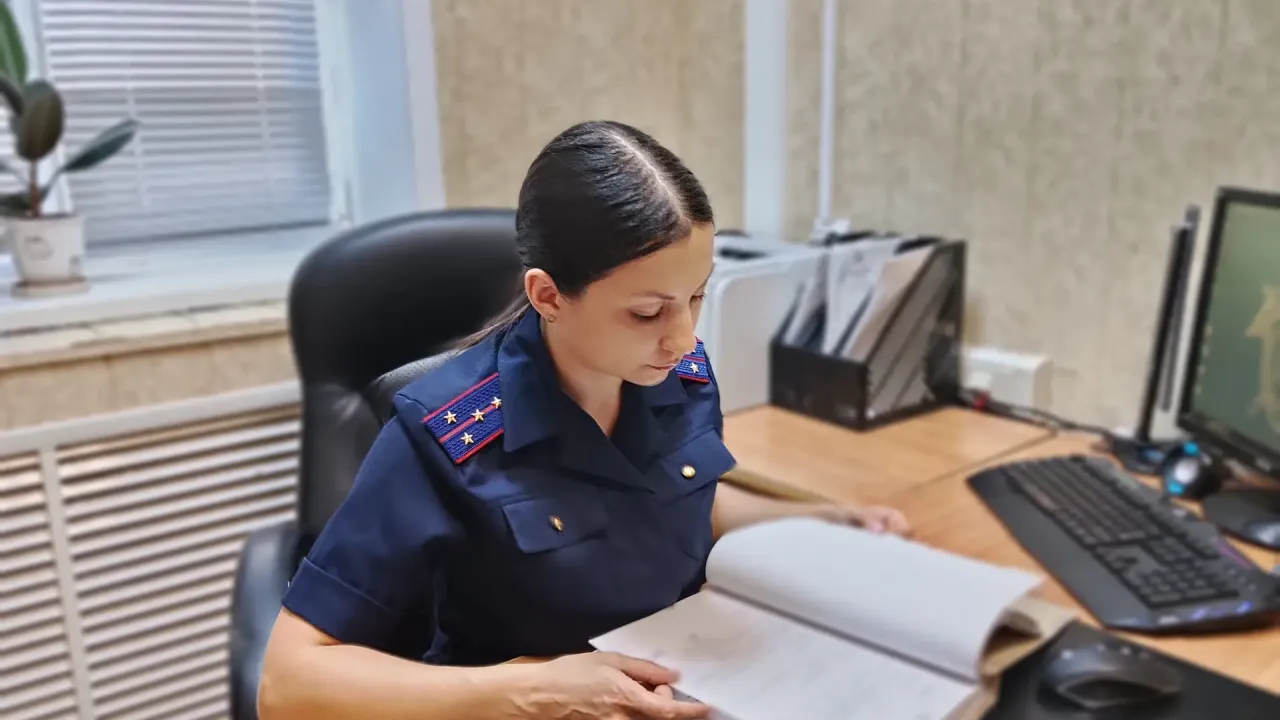 В Воронеже арестовали мужчину за смертельное избиение человека на остановке — Воронеж Сейчас