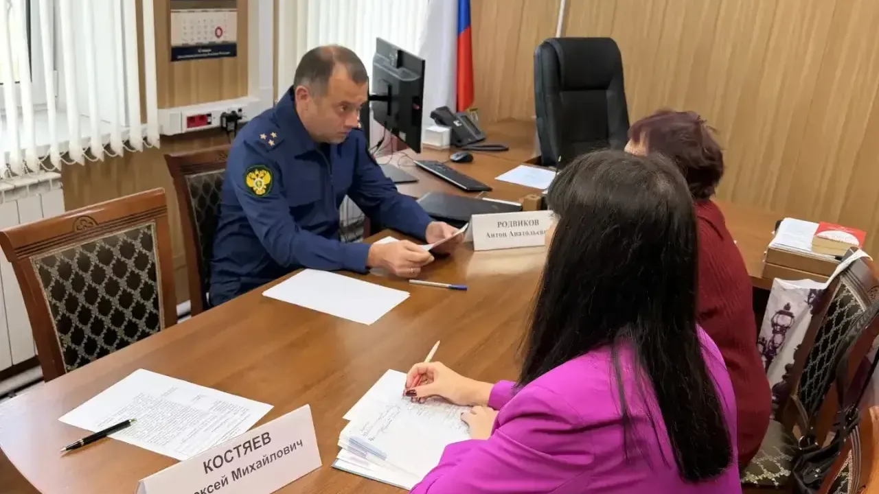 В прокуратуре Верхнемамонского района прошел личный прием граждан — Воронеж Сейчас